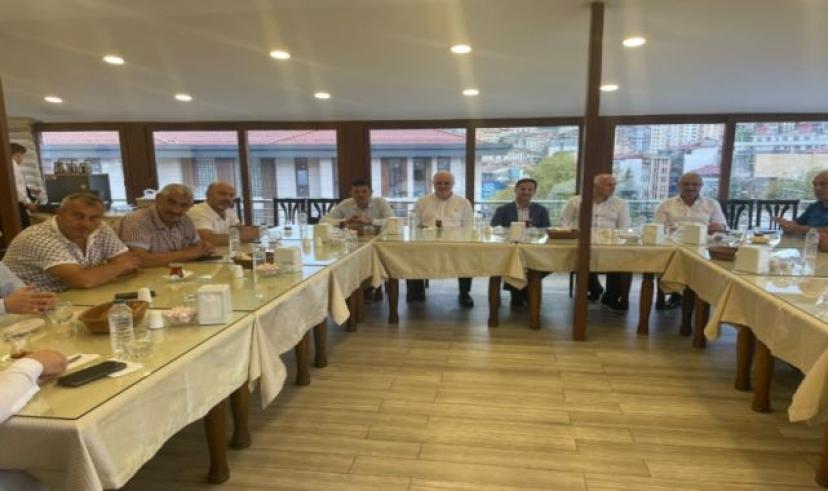 Rize’de şoför esnafının sorunları konuşuldu
