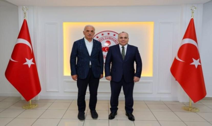 Ümraniye Belediye Başkanı Yıldırım’dan, Artvin Valisi Ünsal’a ziyaret