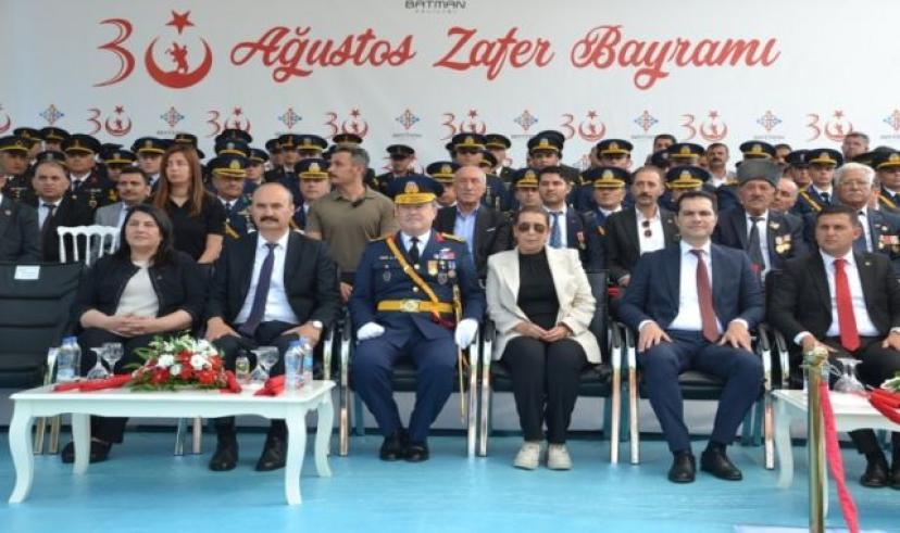 Zafer bayramı coşkuyla kutlandı