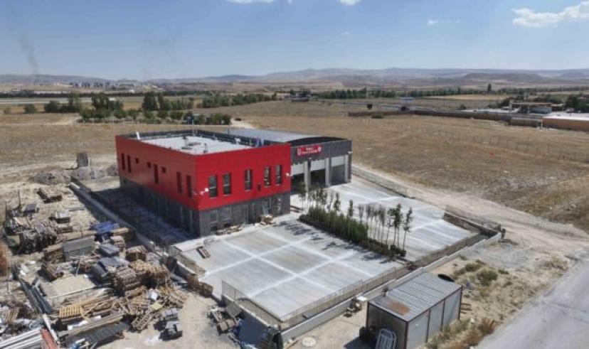 Ankara Büyükşehir Belediyesi’nin modern itfaiye istasyonları yükseliyor