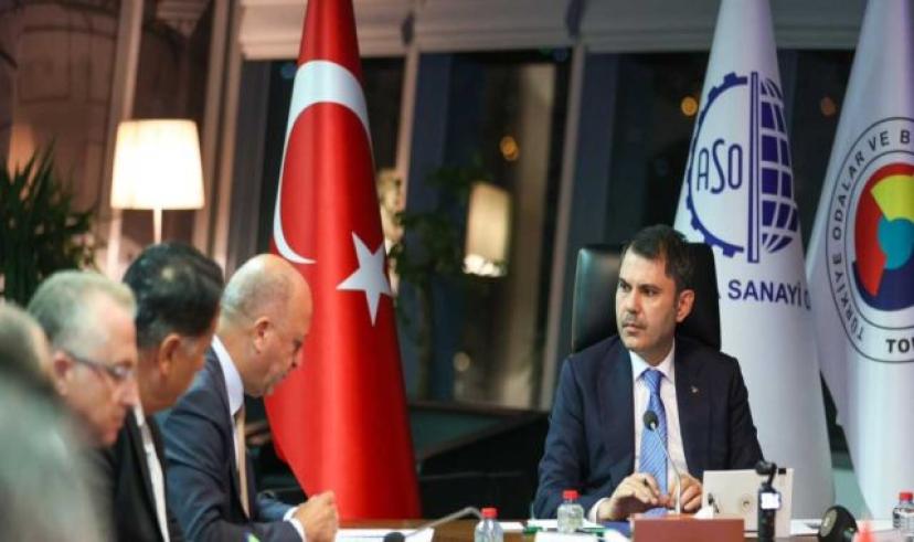 Bakan Murat Kurum, Ankara Sanayi Odası’nda sanayicilerle buluştu