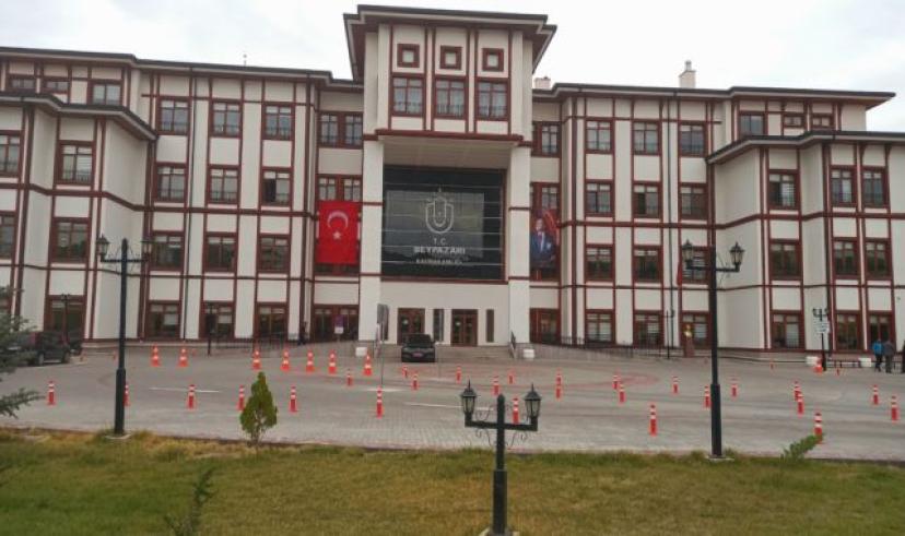 Beypazarı Kaymakamlığı, ihtiyaç sahibi ailelere 577.000.00 TL para dağıttı
