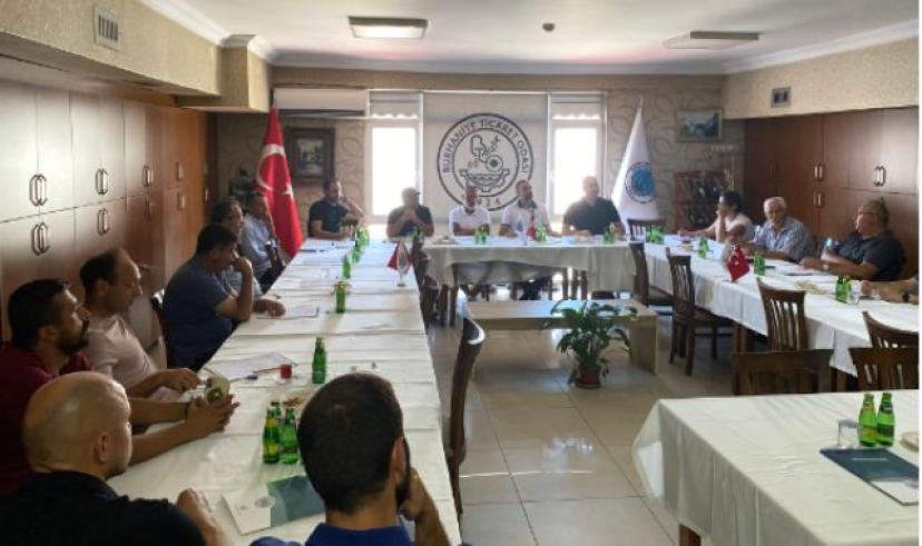 Burhaniye Ticaret Odası, zeytinyağı imalatçılarıyla sezon öncesi sektör değerlendirme toplantısı düzenledi