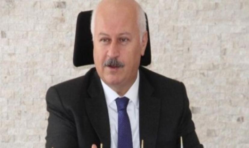 Eski Vali Öztürk’ten çarpıcı ve düşündürücü bir yazı