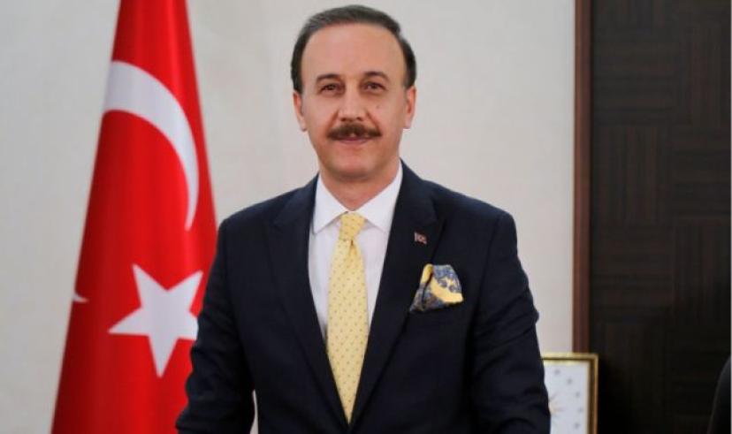 Isparta valisi değişti