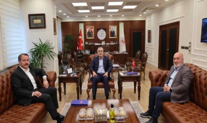 Memur-Sen Genel Başkanı Ali Yalçın, Bakan Işıkhan ile görüştü: “İUP ödemesi 12 bin TL’ye çıktı”