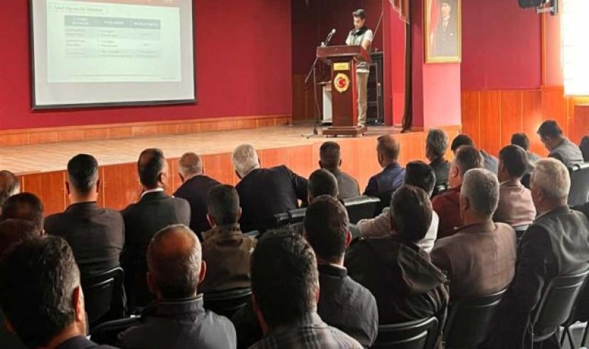 Sarıkamış’ta muhtarlara tarım destekleri bilgilendirme toplantısı