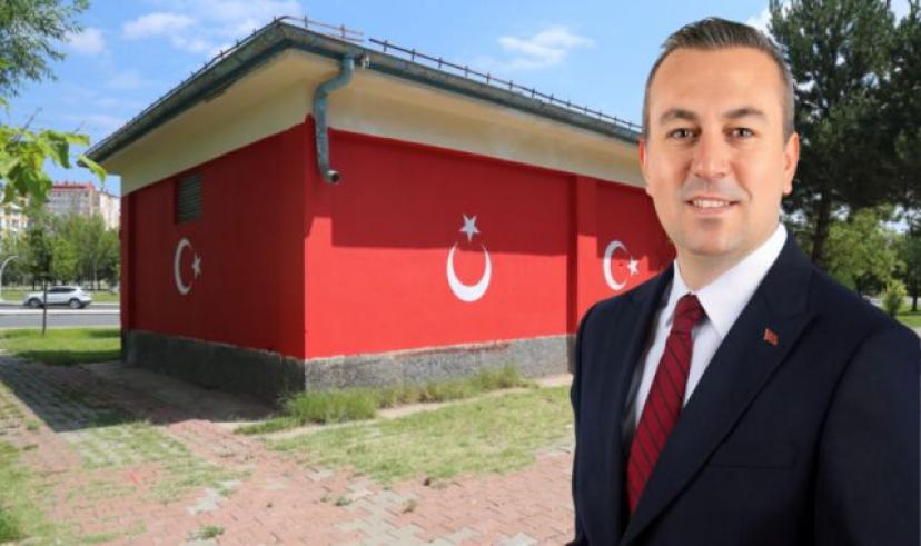 Sivas’ta Bayrak Polemiği; Başkan Uzun: “Milli Değerlerimize Saldırı Kabul Edilemez!”