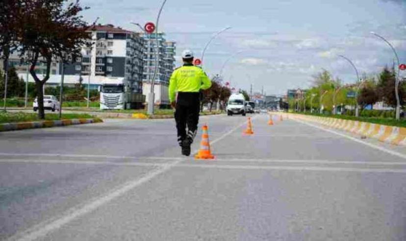 Ankara’da bugün bazı yollar trafiğe kapalı