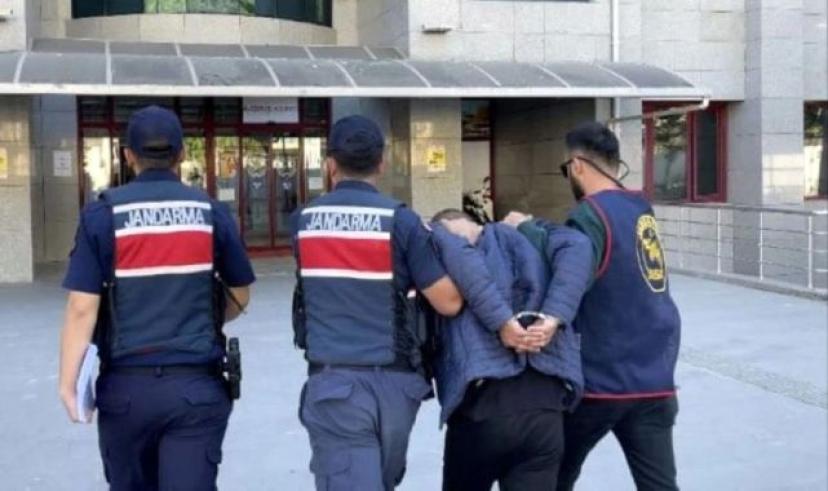 Antalya’da ambulansa yol vermeyen sürücü: Görmedim