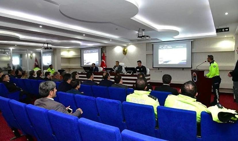Ardahan’da kış mevsimi trafik tedbirleri toplantısı gerçekleştirildi