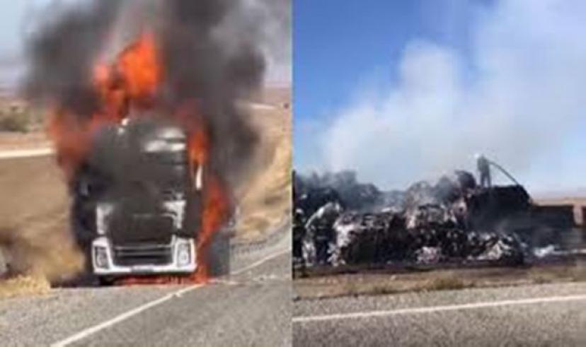 Atık kağıt yüklü TIR alev topuna döndü