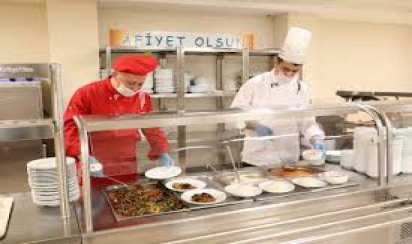 Çankaya Belediyesi’nden Kantinsiz Okullara ‘Sıcak Öğle Yemeği’ Uygulaması