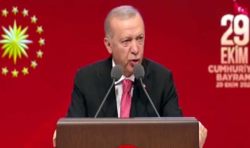 Cumhurbaşkanı Erdoğan: “85 milyon hep birlikte Türkiye’yiz”