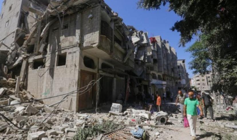 İsrail Gazze’ye yönelik hava saldırılarını sürdürüyor: Filistin’de ağır kayıplar ve insani kriz