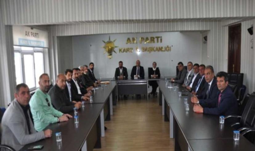 Kars Ak Parti vatandaşların taleplerini Cumhurbaşkanı Erdoğan’a iletecek