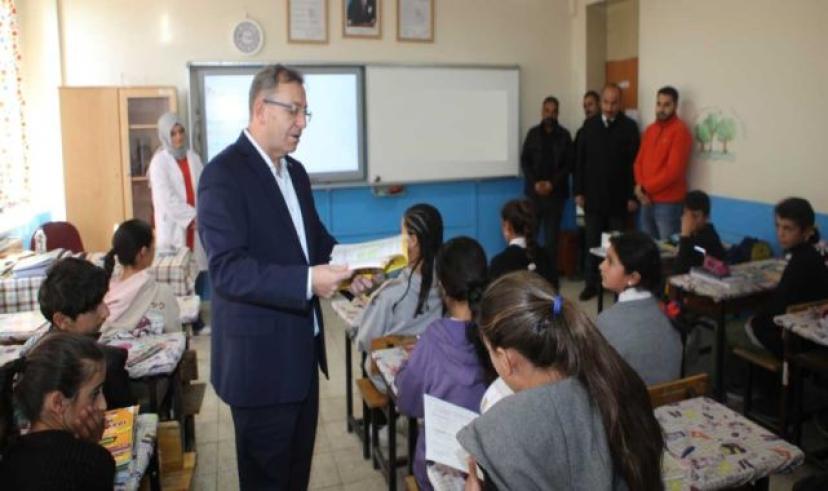 Kars Valisi Ziya Polat, Merkez Çığırgan Köyü’nü ziyaret etti