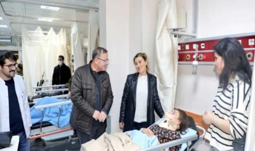 Kars Valisi Ziya Polat, yaralıları ziyaret etti