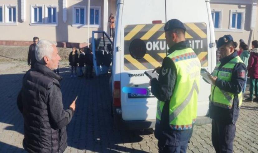Kars’ta öğrenci servisleri denetlendi