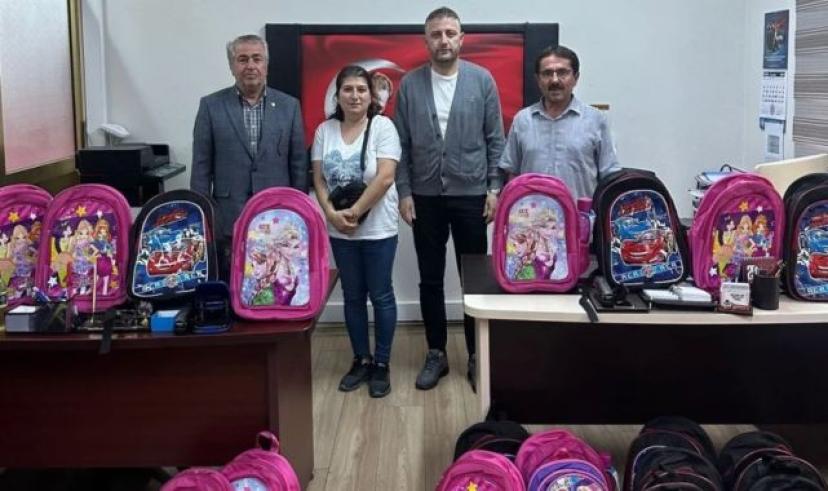 Öğrencilere Örnek davranış