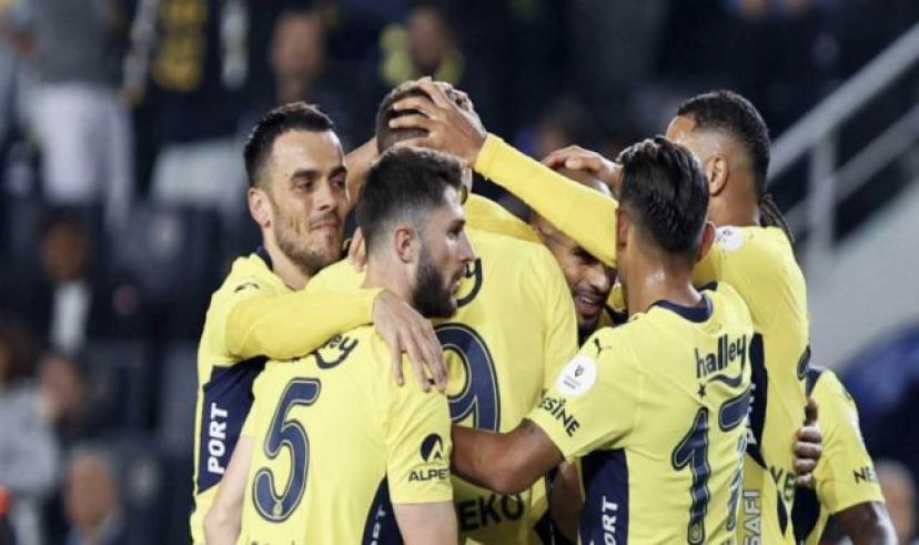 Süper Lig’de cumartesi mesaisi nefes kesti: Fenerbahçe, Gaziantep FK ve Antalyaspor kazandı