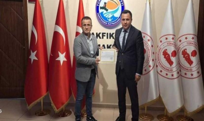 Vakfıkebir ‘de Öğrencilere Bilgisayar Hediye ettiler