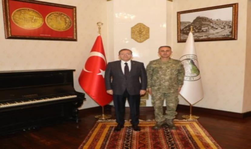 Vali Ziya Polat, Tugay Komutan Vekili Albay Mehmet Emin Bak’ı kabul etti