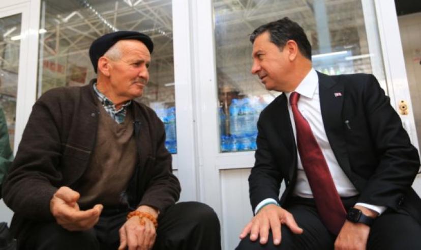 Başkan Aras: “Vatandaşlarımızın maddi manevi yanındayız”