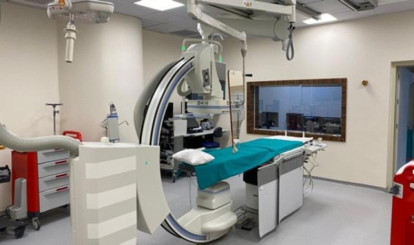 ÇOMÜ Hastanesine bağışlarla alınan anjiyo cihazı hizmete başladı