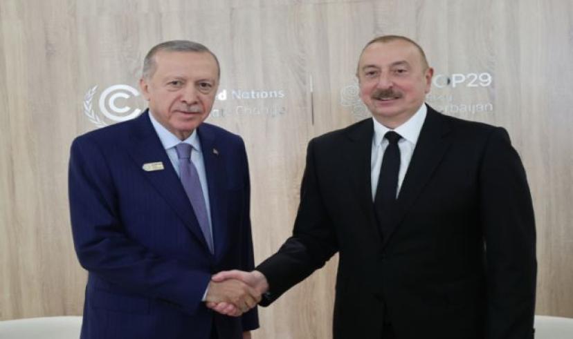 Cumhurbaşkanı Erdoğan, Azerbaycan Cumhurbaşkanı Aliyev ile bir araya geldi