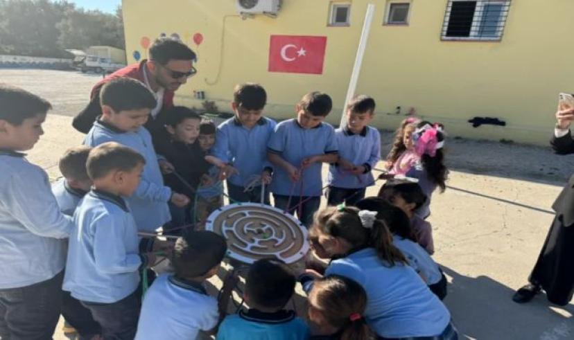 Gençlik Merkezi, Çiftlik Mahallesi’nde öğrencilerle neşeli bir gün geçirdi