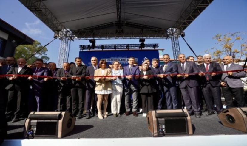 İmamoğlu: Neşesi ortak, derdi ortak Türkiye özlemindeyiz