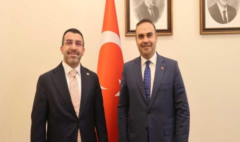 Kars Milletvekili Adem Çalkın, Sanayi ve Teknoloji Bakanı Mehmet Fatih Kacır’ı ziyaret etti