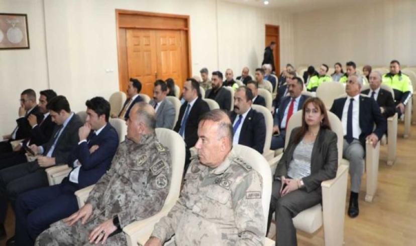 Kars’ta Kış Tedbirleri Toplantısı gerçekleştirildi