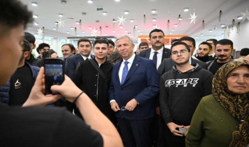 Mansur Yavaş Genç Akademi açılışında gençlere seslendi