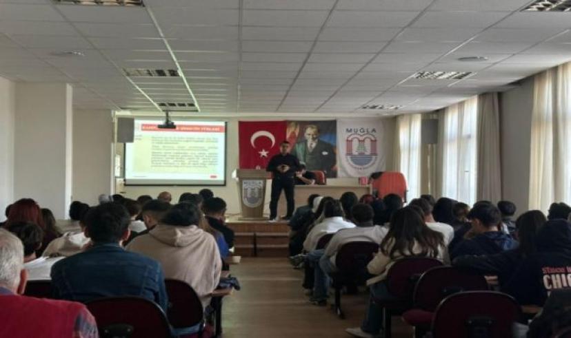 Milas’ta kadına yönelik şiddetle mücadele etkinlikleri düzenledi