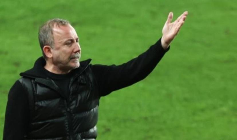 Sergen Yalçın, Muslera’yı sert bir dille eleştirdi