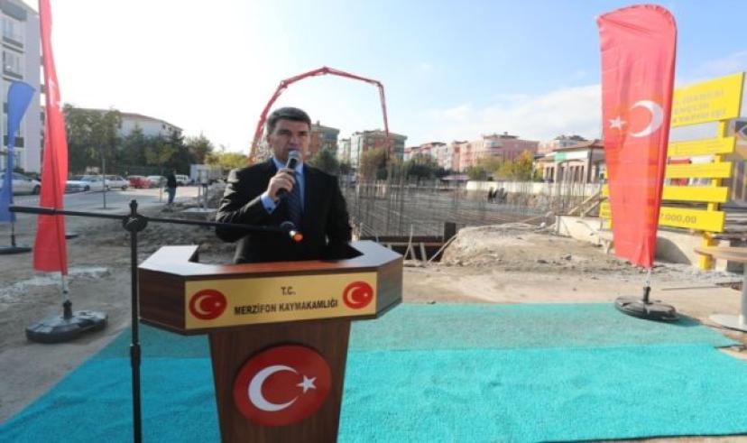 Vali Önder Bakan, Merzifon ve Suluova ilçelerinde açılış ve temel atma törenine katıldı