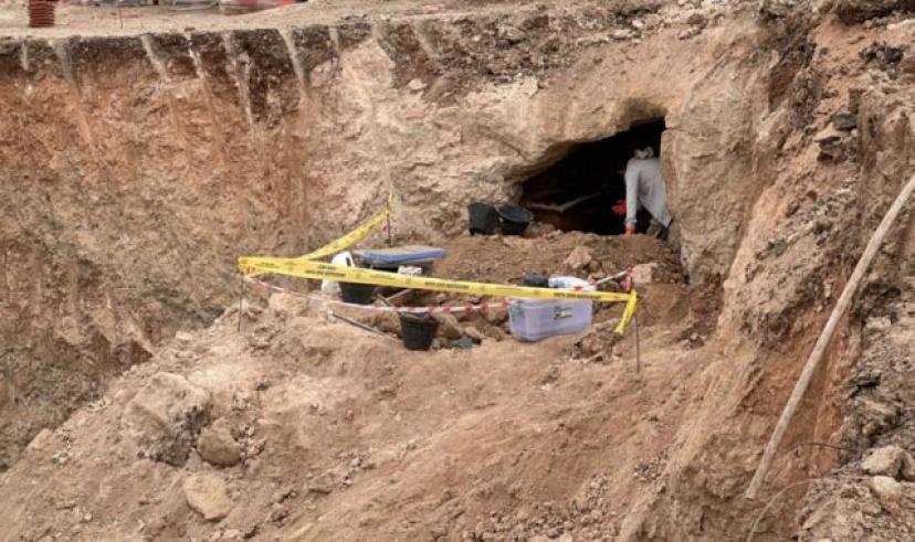 Arsuz’da TOKİ inşaatında tarihi toplu mezar bulundu