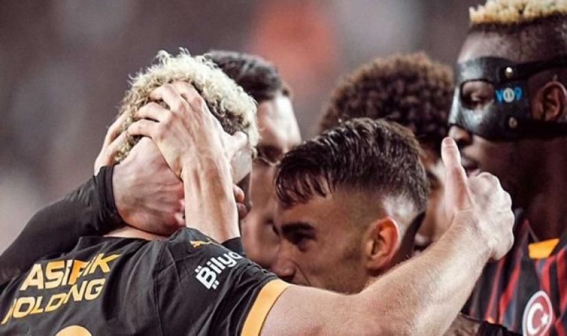 Galatasaray, 10 kişiyle 5 gollü maçta Sivasspor’u devirdi: Zirvede puan farkı yeniden 6