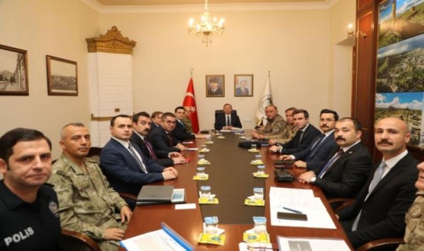Kars’ta “İl Güvenlik ve Asayiş Koordinasyon Toplantısı” gerçekleştirildi