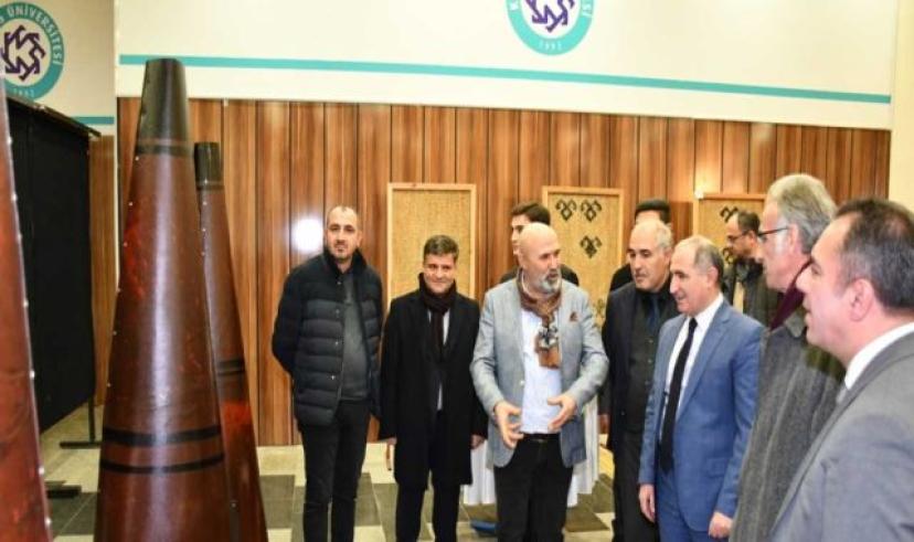 KAÜ’de “Geçmişin İzinde” temalı kişisel heykel sergisi açılışı yapıldı