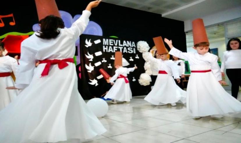 “Minik Semazenler” Mevlana’yı anlattı