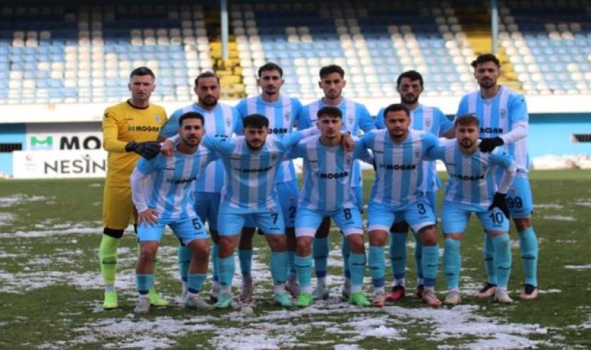 Pazarspor kendi sahasında  2 puan bıraktı