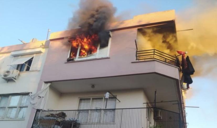 Serik‘te çıkan yangın korkuttu