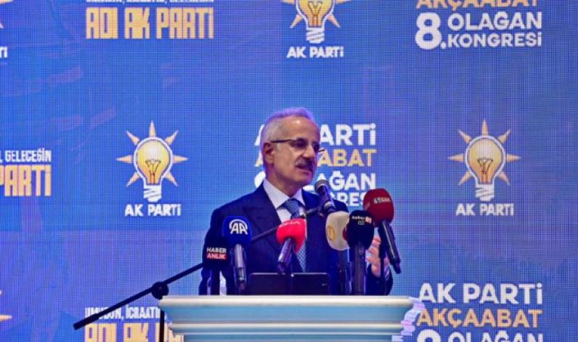 Ulaştırma Bakanı Uraloğlu, Samsun-Sarp Demir Yolu’nu duyurdu