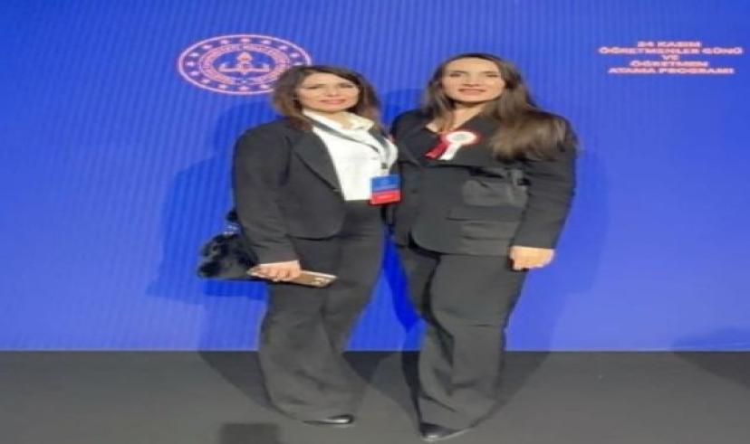 Yılın öğretmeni seçilen Besra Öğretmen Van’ı gururlandırdı…