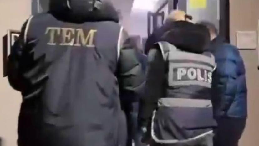 39 İlde FETÖ'ye Operasyon 103 Şüpheli Yakalandı