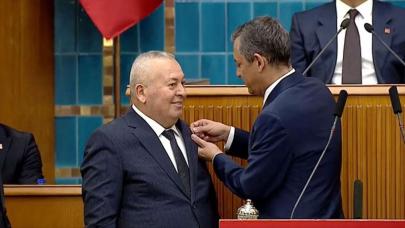 Cemal Enginyurt ve Salih Uzun CHP'de: Rozetleri takıldı