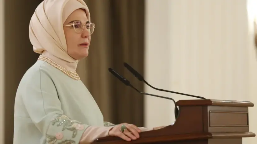 Emine Erdoğan: Dünyanın problem alanları, kadınların getireceği yeni çözümleri bekliyor